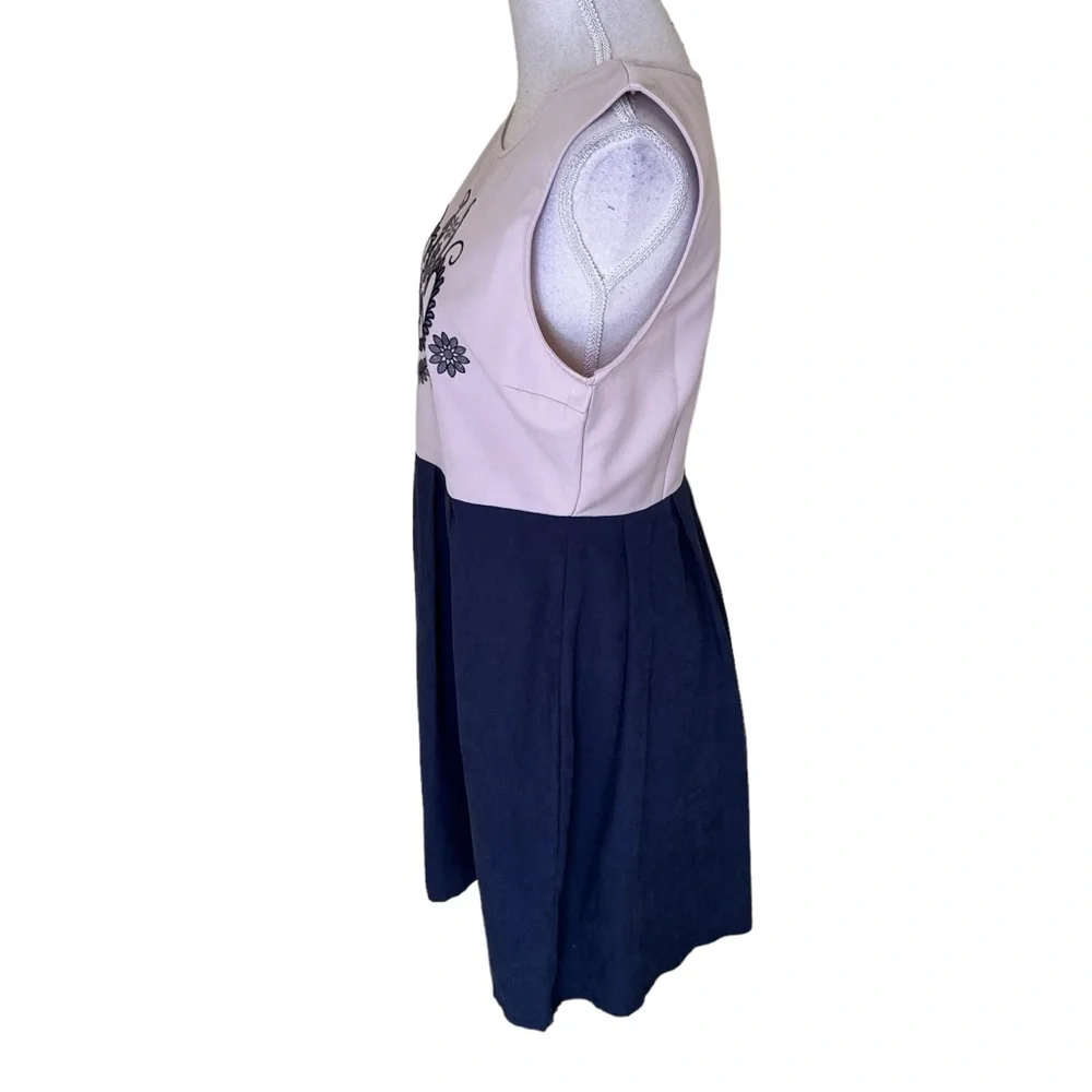 Hayden Cream/Blue Embroidered Fit and Flare Dress M